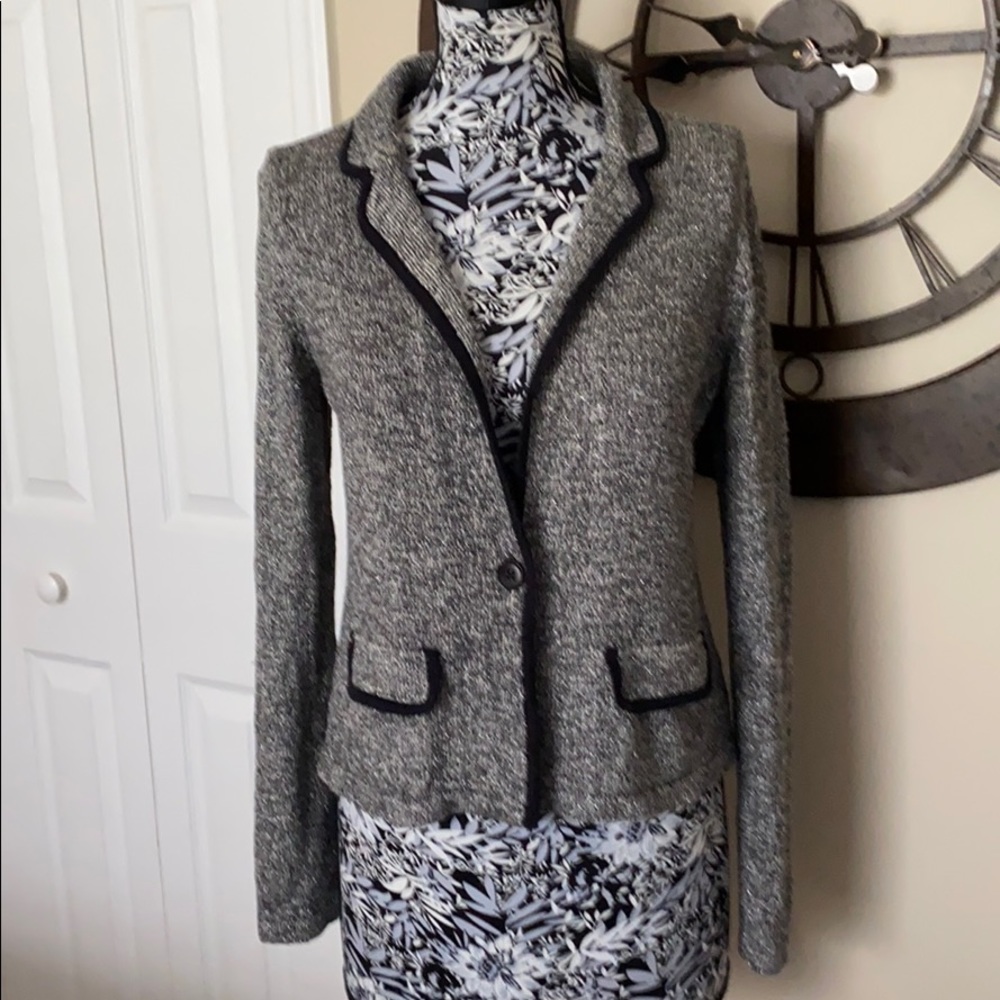 Women’s Banana Republic knit sweater jacket with shimmer